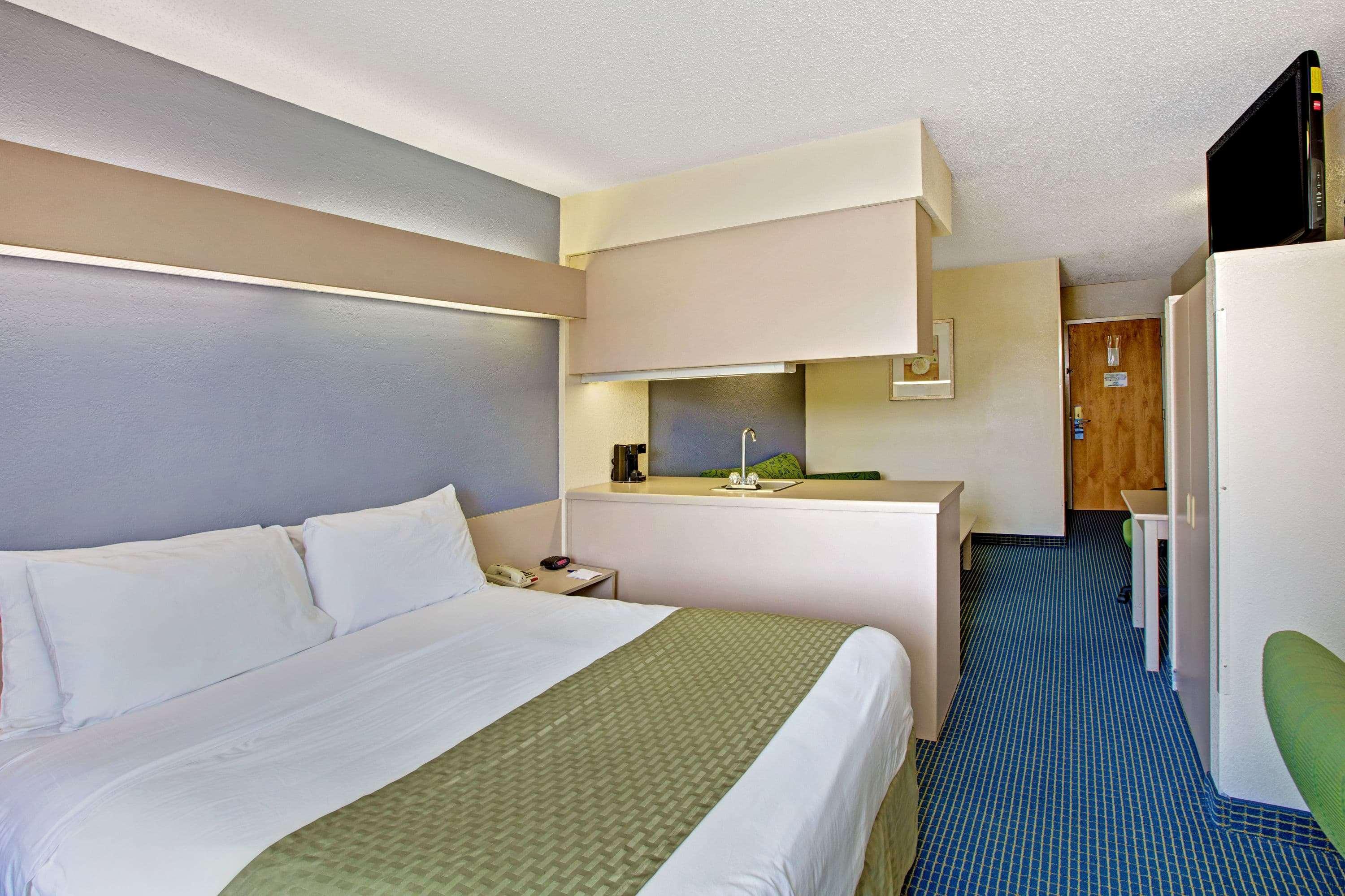 Microtel Inn & Suites By Wyndham Statesville Luaran gambar
